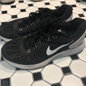 Nike lunarglide 6 running shoes size 7